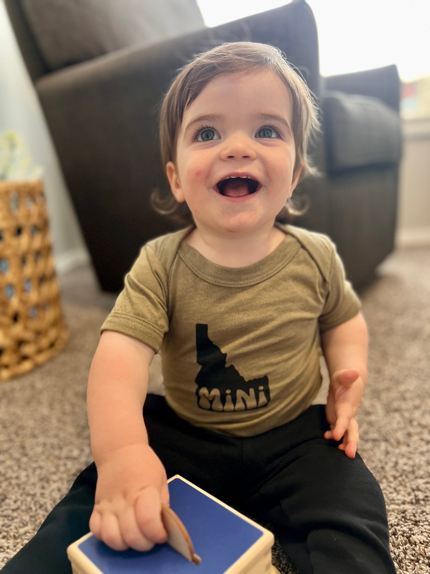 Idaho Apparel. Idaho baby gift. Idaho onesie.